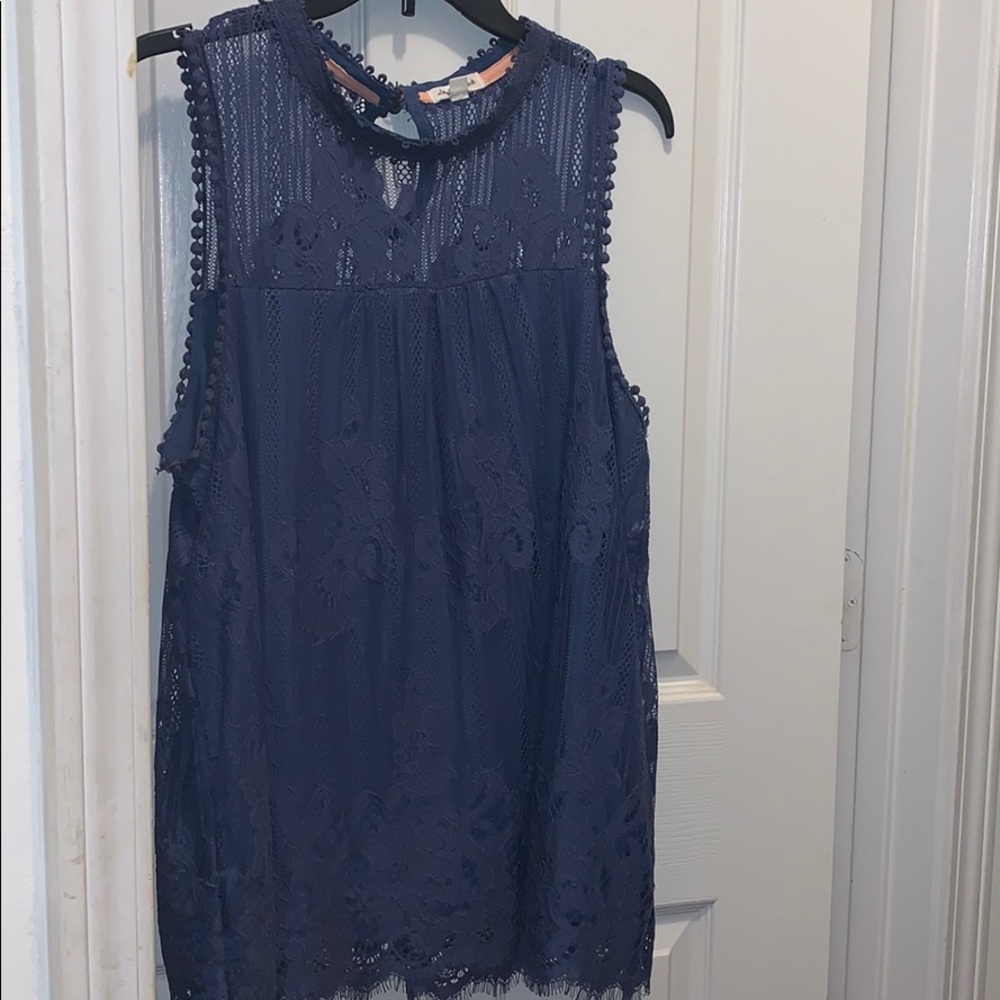 High neck lace top